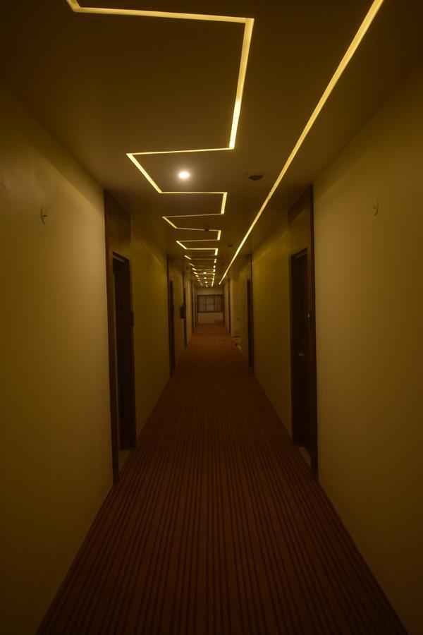 Hotel Avalon Inn Ambikāpur Kültér fotó