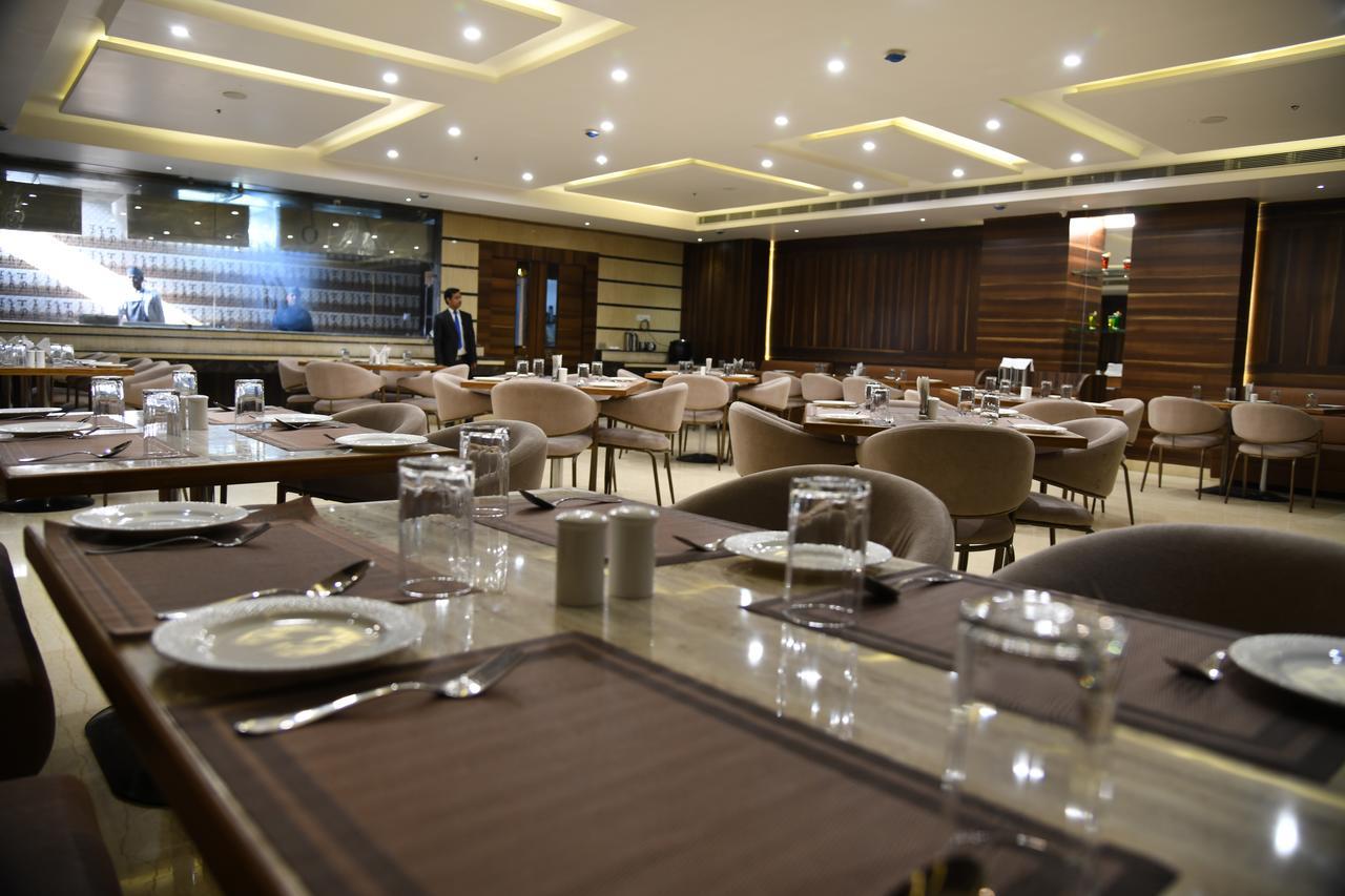 Hotel Avalon Inn Ambikāpur Kültér fotó
